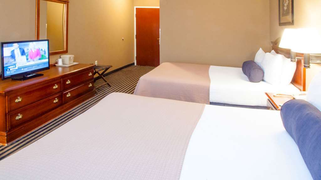 Mountain Inn & Suites Флэт-Рок Номер фото